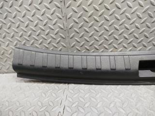 Накладка замка багажника LAND ROVER FREELANDER L359 B6324S 6H52-113A10ACW 2 ракурс