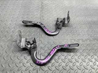 Петля капота TOYOTA VITZ NSP130 3 ракурс
