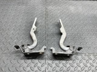 Петля капота TOYOTA NOAH AZR60 2 ракурс