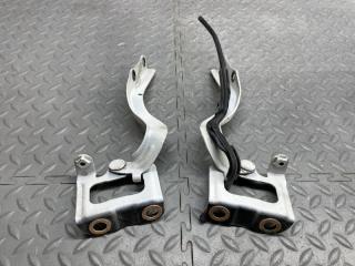 Петля капота TOYOTA PRIUS ZVW30 2 ракурс