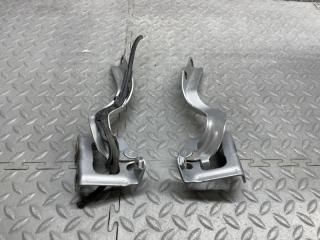 Петля капота TOYOTA PRIUS ZVW30 2 ракурс