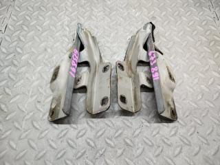 Петля капота NISSAN TINO V10 QG18DE 1 ракурс