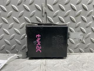 Реле вентилятора охлаждения TOYOTA ARISTO JZS147 2JZ-GTE 89257-30021 5 ракурс