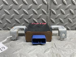 Блок управления зеркалами TOYOTA ARISTO JZS147 2JZ-GTE 87989-30030 1 ракурс Блок управления зеркалами TOYOTA ARISTO JZS147 2JZ-GTE 87989-30030 1 ракурс