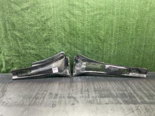 Планка под дворники TOYOTA CROWN GS131 1G-FE 55781-300801 1 ракурс