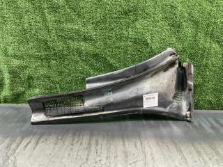 Планка под дворники TOYOTA CROWN GS131 1G-FE 55781-300801 2 ракурс