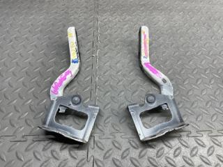 Петля капота TOYOTA PRIUS ZVW30 2 ракурс
