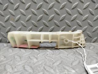 Крепеж бампера правый передний NISSAN CUBE BZ11 622223U000 2 ракурс