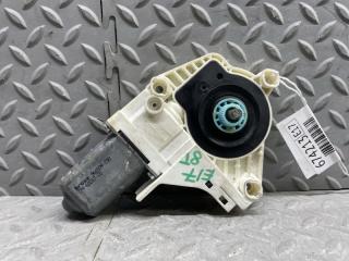 Мотор стеклоподъемника правый передний AUDI A5 8T CDN 8K0959802A, 0536010001 1 ракурс Мотор стеклоподъемника правый передний AUDI A5 8T CDN 8K0959802A, 0536010001 1 ракурс