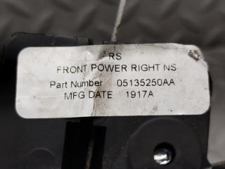 Стеклоподъемник правый передний CHRYSLER VOYAGER RG EGA AY262100-2771 4 ракурс