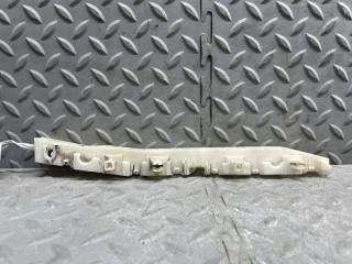 Крепеж бампера правый передний NISSAN NV200 VM20 HR16DE 62224JX00A 1 ракурс