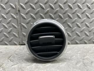 Дуйки передние AUDI TT 8J BWA 8J0820901DBJ2 1 ракурс