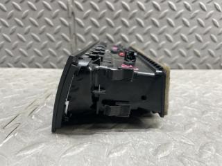 Дуйки передние AUDI A4 8K CDN 8T2820951C 4 ракурс Дуйки передние AUDI A4 8K CDN 8T2820951C 4 ракурс