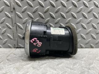 Дуйки передние AUDI TT 8J BWA 8J0820901DBJ2 2 ракурс