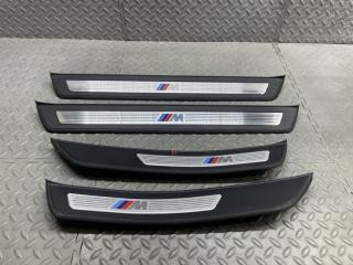 Запчасть накладка на порог BMW 5-SERIES 2011