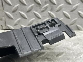 Крепеж бампера правый передний LAND ROVER FREELANDER L359 B6324S 6H5216F073AE 3 ракурс