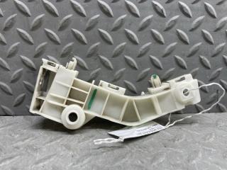 Крепеж бампера левый передний SUZUKI WAGON R MH23S 71732-70K50 2 ракурс Крепеж бампера левый передний SUZUKI WAGON R MH23S 71732-70K50 2 ракурс