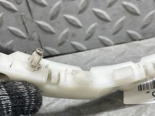 Крепеж бампера правый передний DAIHATSU TANTO L350S 52115-B2100 4 ракурс Крепеж бампера правый передний DAIHATSU TANTO L350S 52115-B2100 4 ракурс