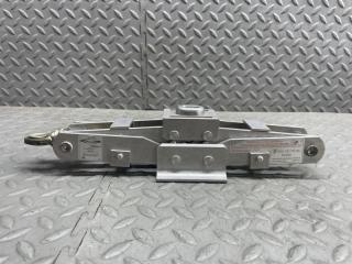 Домкрат PORSCHE BOXSTER 986 M96.20 99672210100 2 ракурс