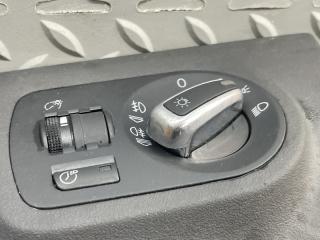 Консоль под рулевой колонкой AUDI TT 8J BWA 8J2863076 4 ракурс