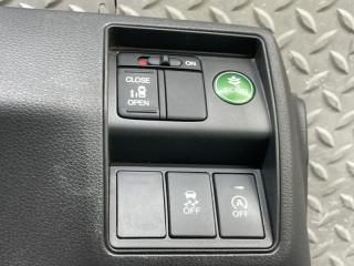 Консоль под рулевой колонкой HONDA ODYSSEY RC1 773006A00 5 ракурс