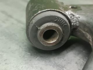 Рычаг правый передний TOYOTA BB QNC21 3SZ-VE 3 ракурс