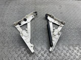 Петля крышки багажника MAZDA RX-8 SE3P 13B 2 ракурс