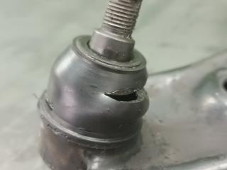 Рычаг левый передний TOYOTA PASSO KGC10 1KR-FE 3 ракурс