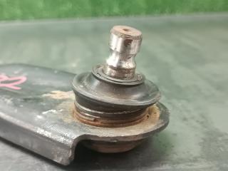 Рычаг правый передний NISSAN MARCH AK12 CR12DE 4 ракурс
