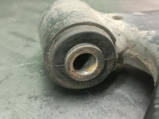 Рычаг правый передний TOYOTA BB QNC21 3SZ-VE 3 ракурс