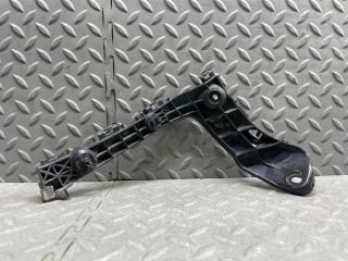 Крепеж бампера правый задний TOYOTA PASSO KGC30 1KR-FE 52155-B1060 2 ракурс Крепеж бампера правый задний TOYOTA PASSO KGC30 1KR-FE 52155-B1060 2 ракурс