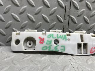 Крепеж бампера правый задний NISSAN NV200 VM20 HR16DE 85228JX00A 2 ракурс