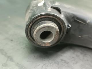 Рычаг правый передний SUBARU LEGACY BP5 EJ203HPBHE 4 ракурс Рычаг правый передний SUBARU LEGACY BP5 EJ203HPBHE 4 ракурс