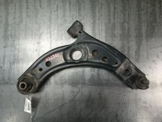 Рычаг правый передний TOYOTA PASSO KGC30 1KR-FE 2 ракурс