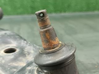 Рычаг правый передний TOYOTA BB QNC21 3SZ-VE 5 ракурс