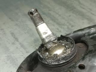 Рычаг правый передний MAZDA BONGO SSF8V RF 3 ракурс