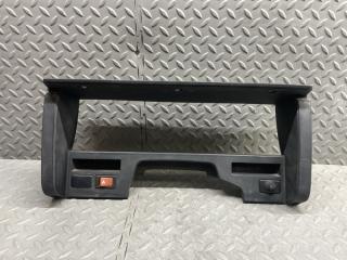 Консоль спидометра NISSAN DATSUN BMD21 TD27 6824015G00 1 ракурс