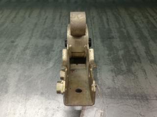 Подушка двигателя задняя MITSUBISHI EK WAGON H81W 3G83 4 ракурс
