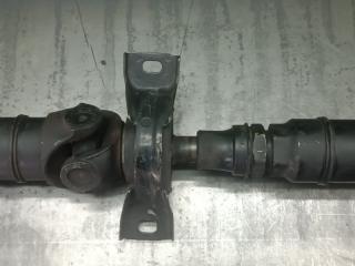 Карданный вал задний TOYOTA CELSIOR UCF30 3UZ-FE 4 ракурс Карданный вал задний TOYOTA CELSIOR UCF30 3UZ-FE 4 ракурс