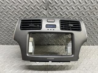 Консоль магнитофона TOYOTA WINDOM MCV30 1MZ-FE 55405-33220 1 ракурс