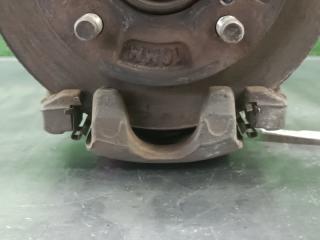 Ступица правая передняя SUZUKI PALETTE MK21S K6A 2 ракурс