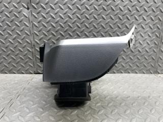 Дуйки правые передние HONDA FIT GP5 LEB 77210-T5A-00 5 ракурс