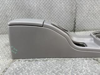 Бардачок между сиденьями SUBARU FORESTER SG5 EJ202DXTAE 92132SA000 3 ракурс Бардачок между сиденьями SUBARU FORESTER SG5 EJ202DXTAE 92132SA000 3 ракурс