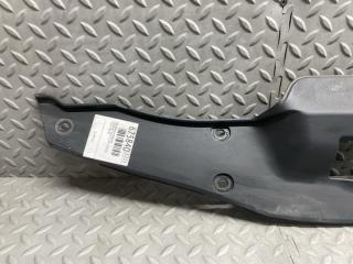 Накладка на телевизор HONDA FIT SHUTTLE GP2 LDA 71125-TK6-A0 2 ракурс