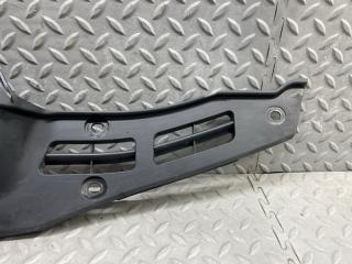 Накладка на телевизор HONDA FIT SHUTTLE GP2 LDA 71125-TK6-A0 4 ракурс