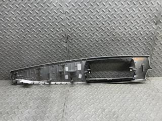 Накладка на торпеду BMW Z4 E85 N52B30AF 7043969 4 ракурс Накладка на торпеду BMW Z4 E85 N52B30AF 7043969 4 ракурс