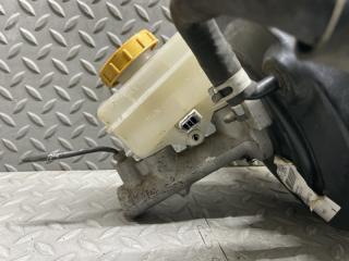 Главный тормозной цилиндр SUBARU LEGACY BP5 EJ203 53PG215T 5 ракурс Главный тормозной цилиндр SUBARU LEGACY BP5 EJ203 53PG215T 5 ракурс