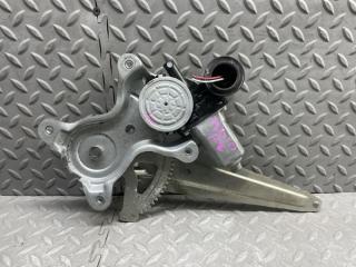 Стеклоподъемник левый задний TOYOTA MARK II GX110 85710-22410 2 ракурс