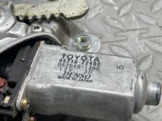 Стеклоподъемник правый передний TOYOTA MARK II GX110 85710-22400 4 ракурс