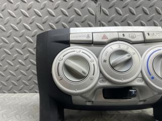 Климат-контроль DAIHATSU BOON M300S 1KR-FE 2 ракурс Климат-контроль DAIHATSU BOON M300S 1KR-FE 2 ракурс